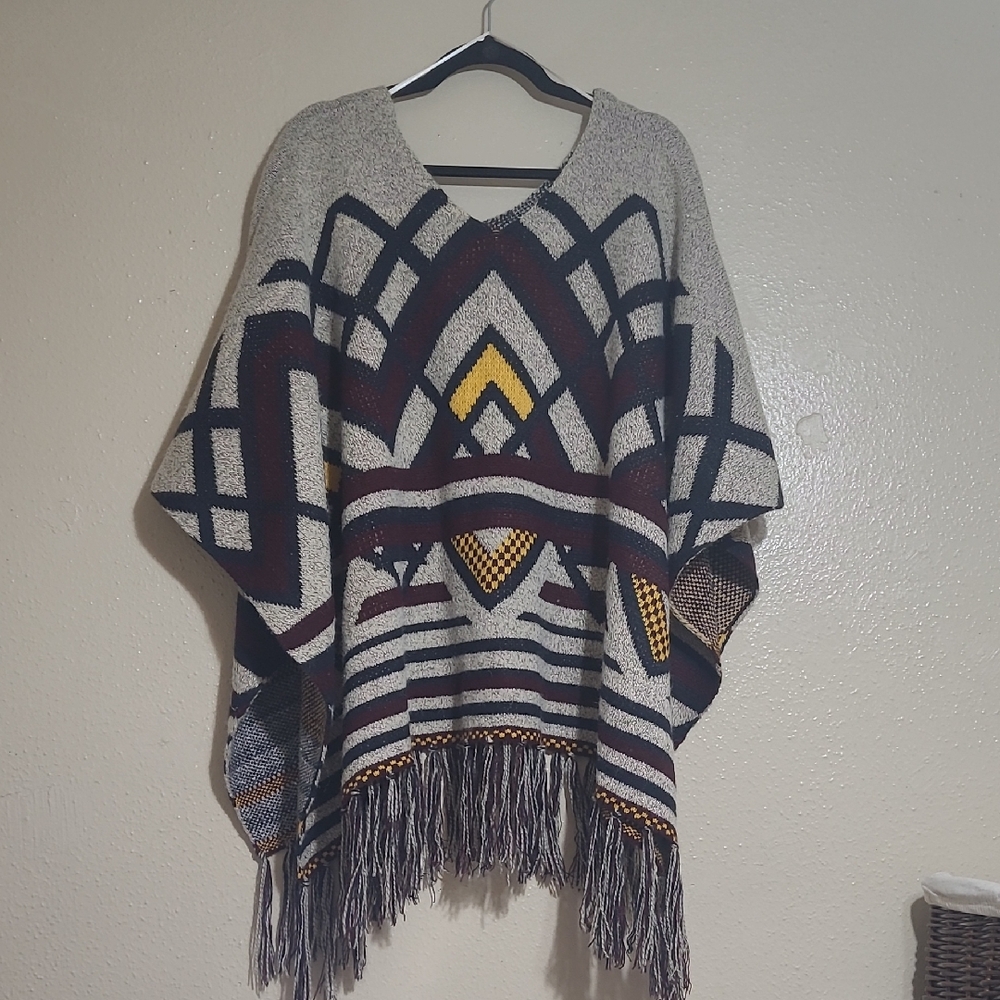 Geometric Fringe Poncho Sweater - Gray with Burgundy & Yellow